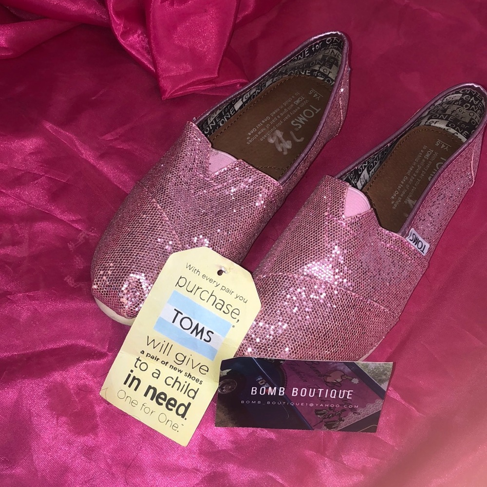 Like New Sparkling Pink🌸 Toms